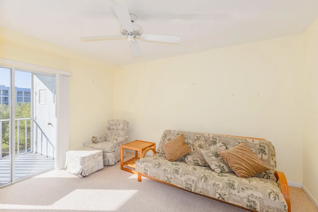 129 S Collier Marco Island FL 34145