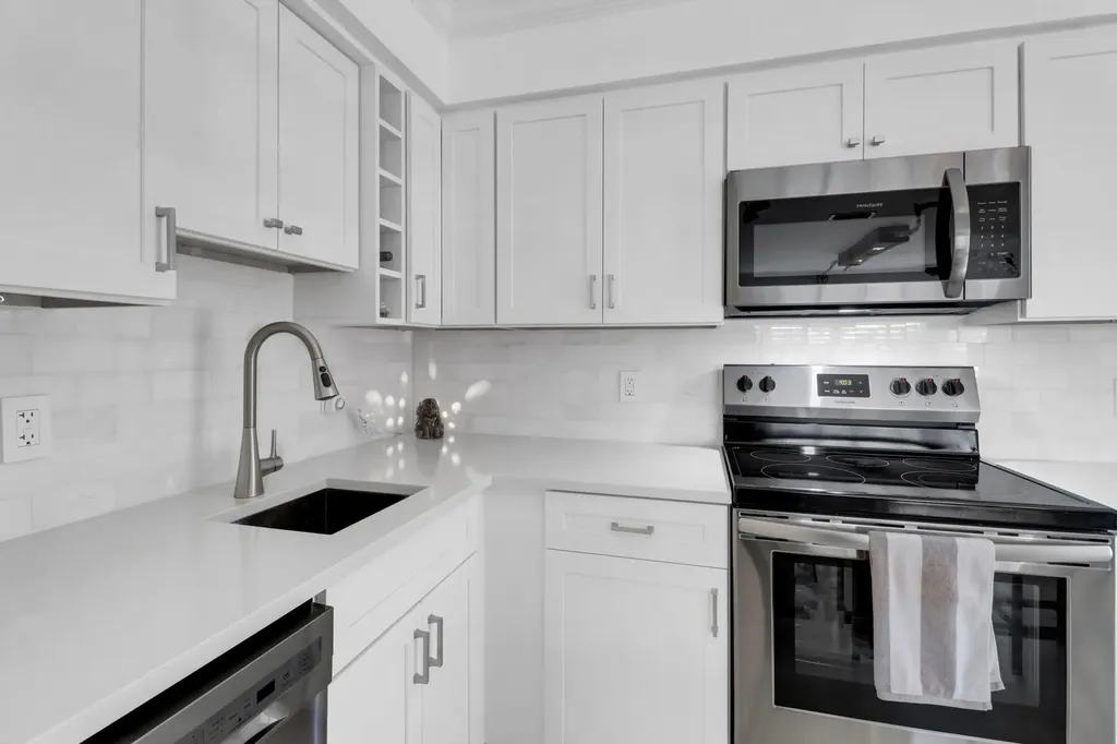 1215 Edington Place Marco Island FL 34145