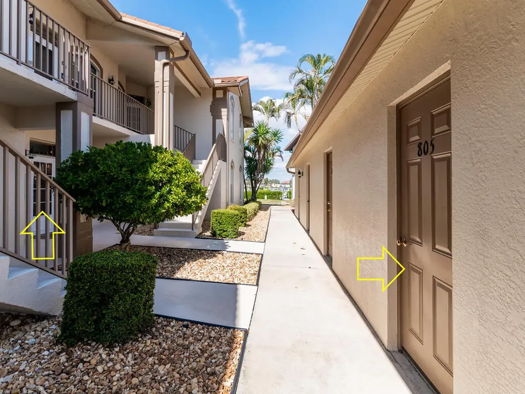 206 Newport Drive Naples FL 34114