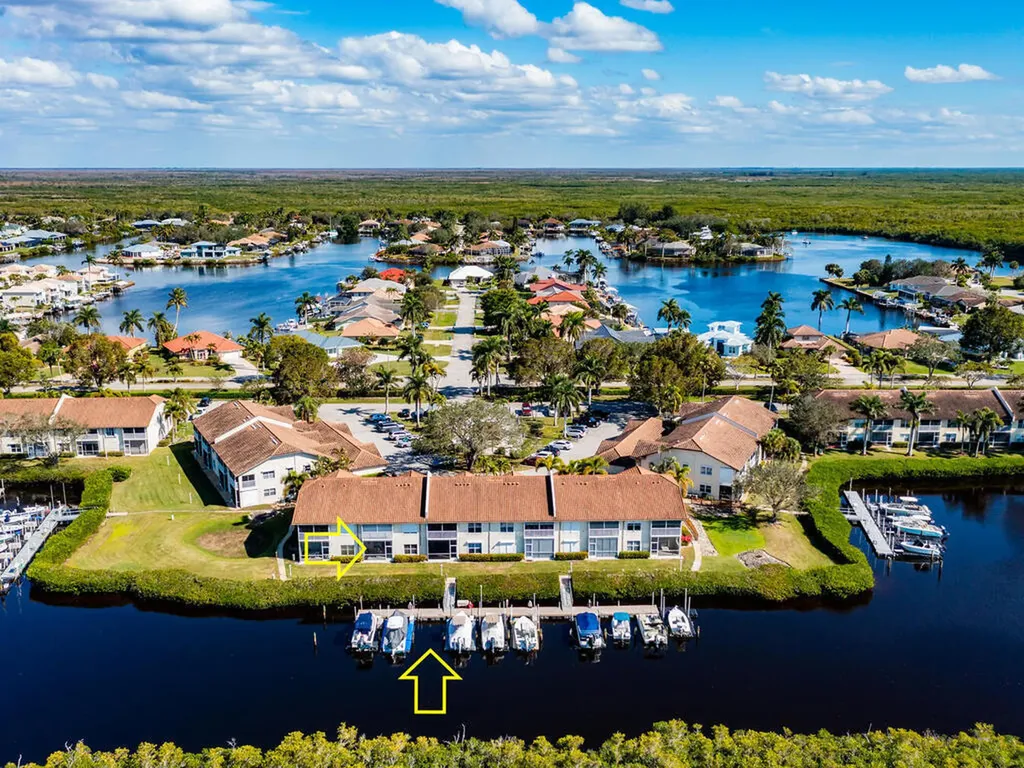 206 Newport Drive Naples FL 34114