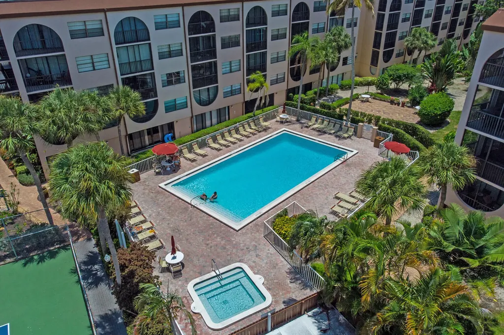 1027 Angler's Cove Marco Island FL 34145