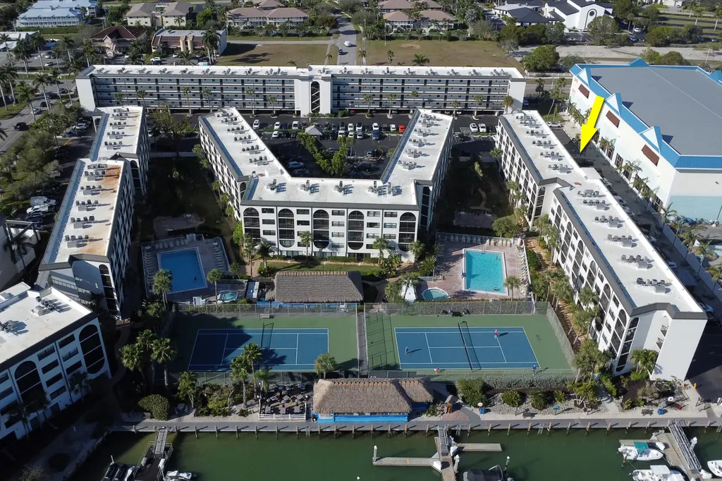 1027 Angler's Cove Marco Island FL 34145