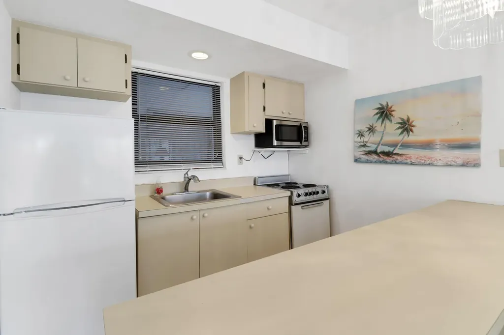 1027 Angler's Cove Marco Island FL 34145