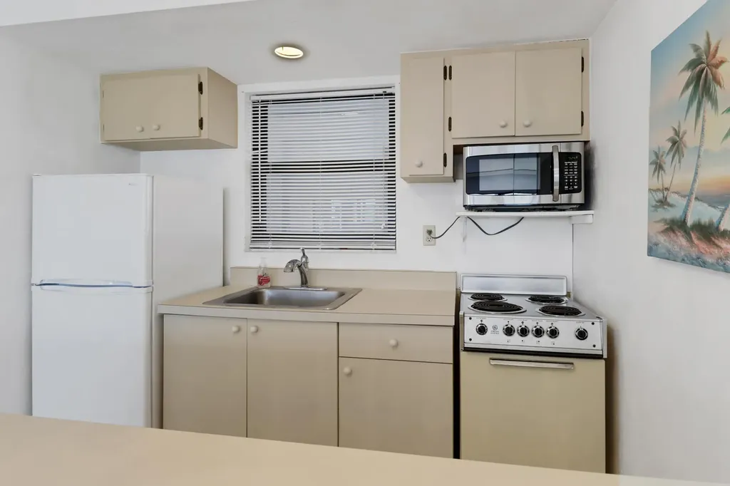 1027 Angler's Cove Marco Island FL 34145