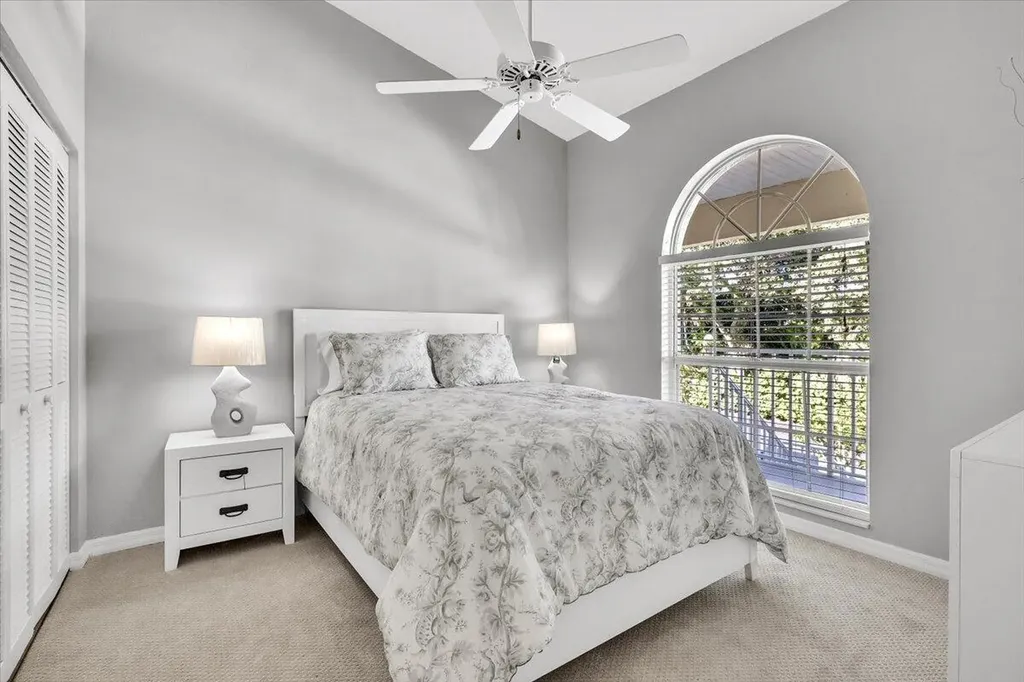 8161 Twelve Oaks Naples FL 34113