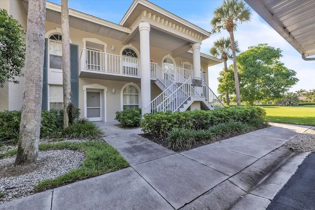 8161 Twelve Oaks Naples FL 34113