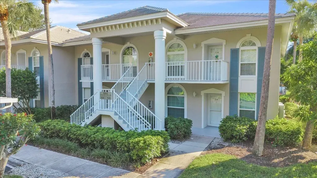 8161 Twelve Oaks Naples FL 34113