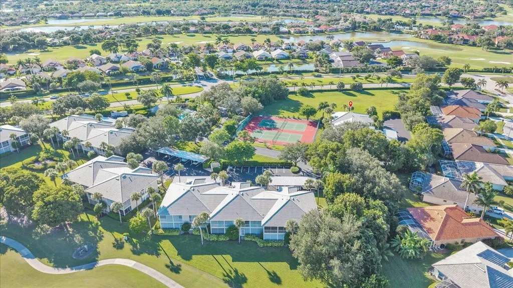 8161 Twelve Oaks Naples FL 34113