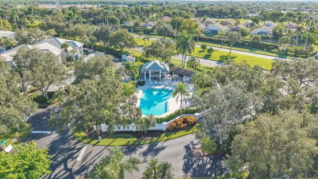 8161 Twelve Oaks Naples FL 34113