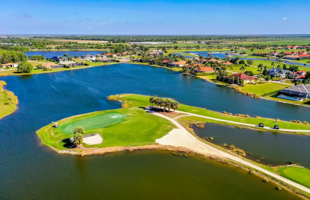 18198 Royal Hammock Boulevard Naples FL 34114