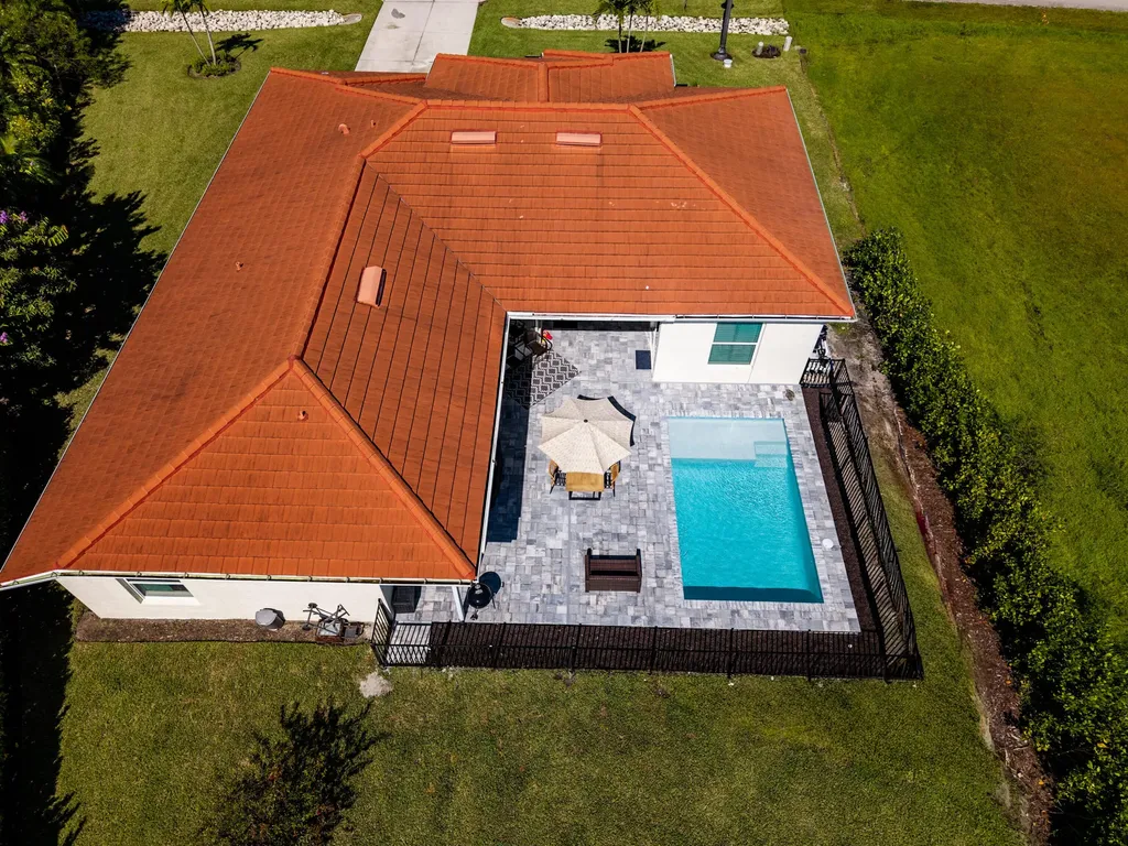 18198 Royal Hammock Boulevard Naples FL 34114