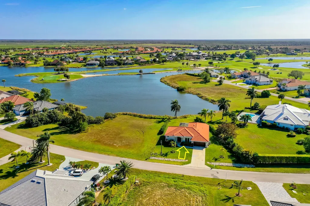 18198 Royal Hammock Boulevard Naples FL 34114