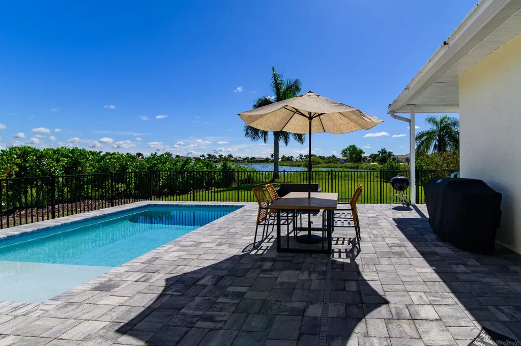 18198 Royal Hammock Boulevard Naples FL 34114