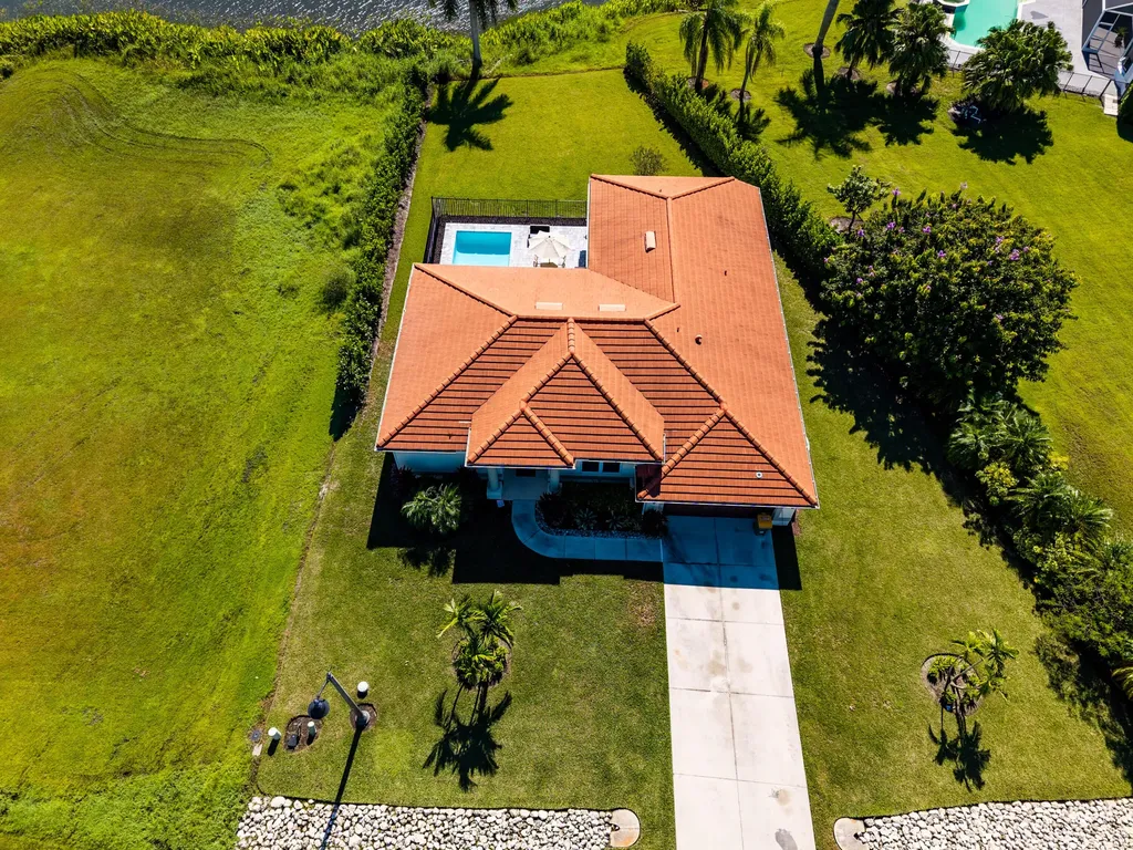 18198 Royal Hammock Boulevard Naples FL 34114