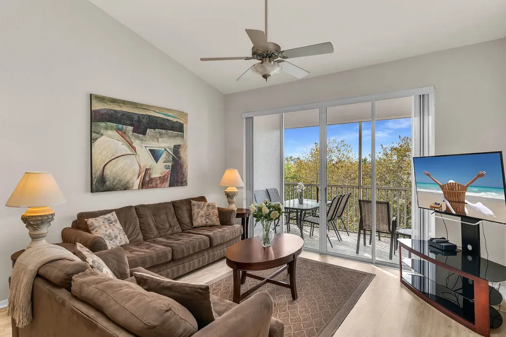 8335 Whisper Trace Way Naples FL 34114