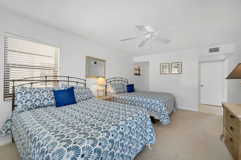 933 Collier Court Marco Island FL 34145