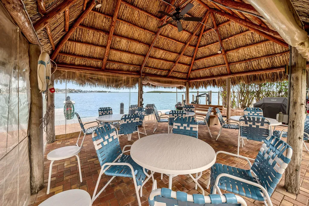 933 Collier Court Marco Island FL 34145