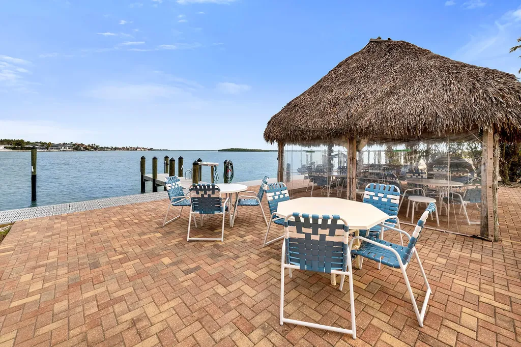933 Collier Court Marco Island FL 34145
