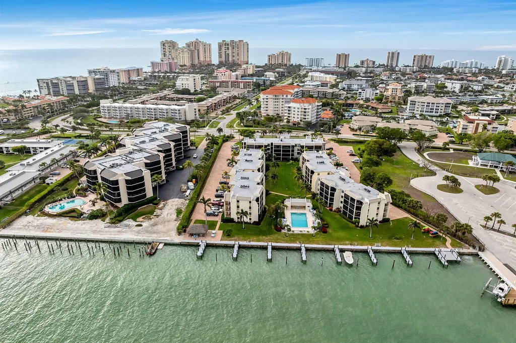 933 Collier Court Marco Island FL 34145