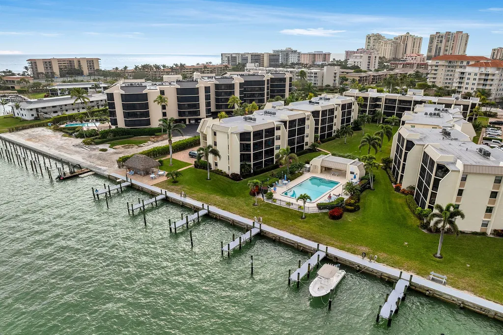 933 Collier Court Marco Island FL 34145