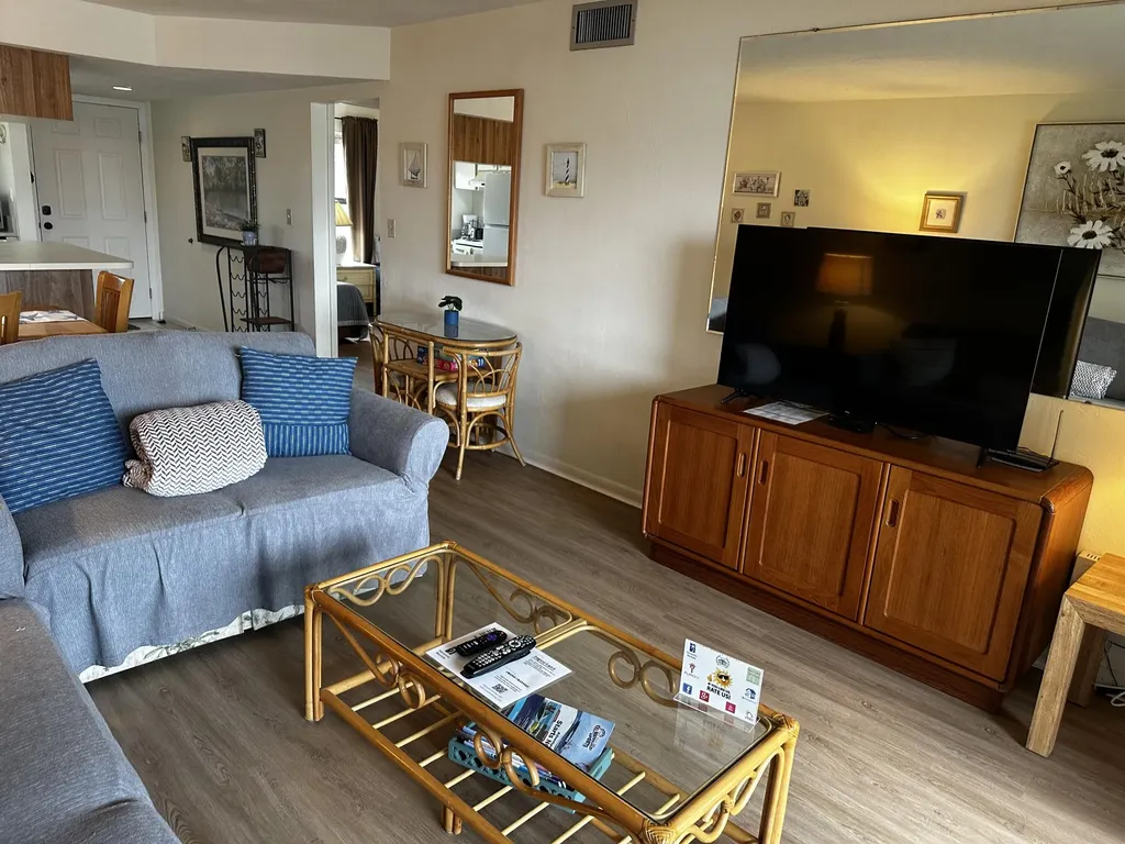 999 Anglers Marco Island FL 34145