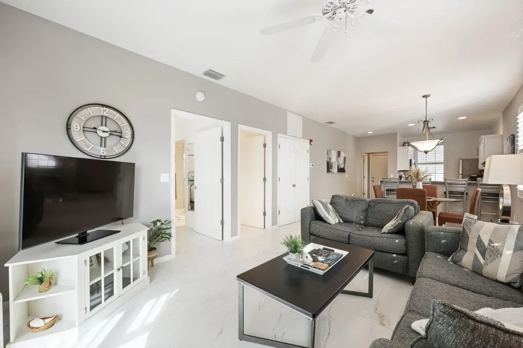 140 Palm Marco Island FL 34145