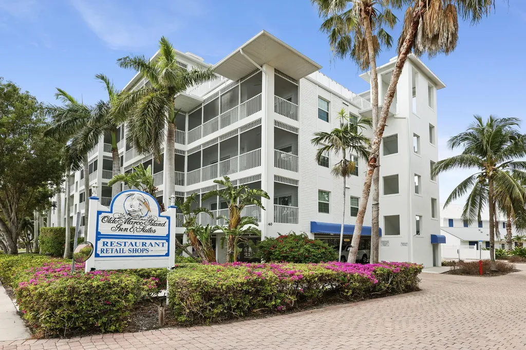 140 Palm Marco Island FL 34145