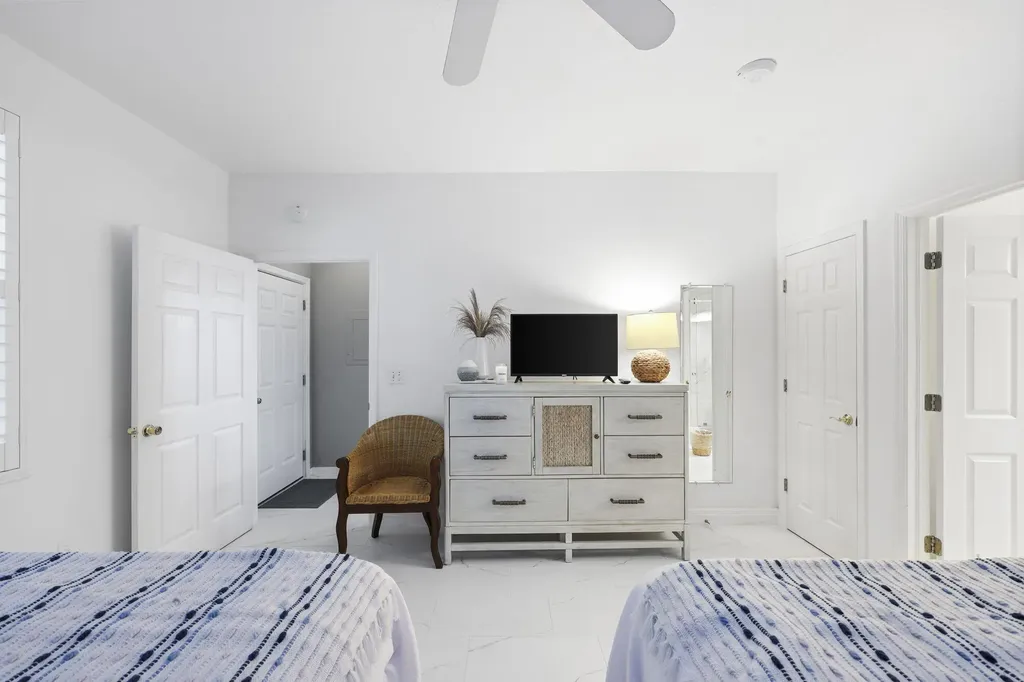 140 Palm Marco Island FL 34145
