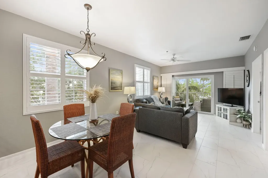 140 Palm Marco Island FL 34145