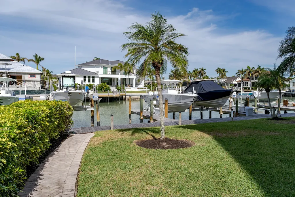 845 Collier Court Marco Island FL 34145