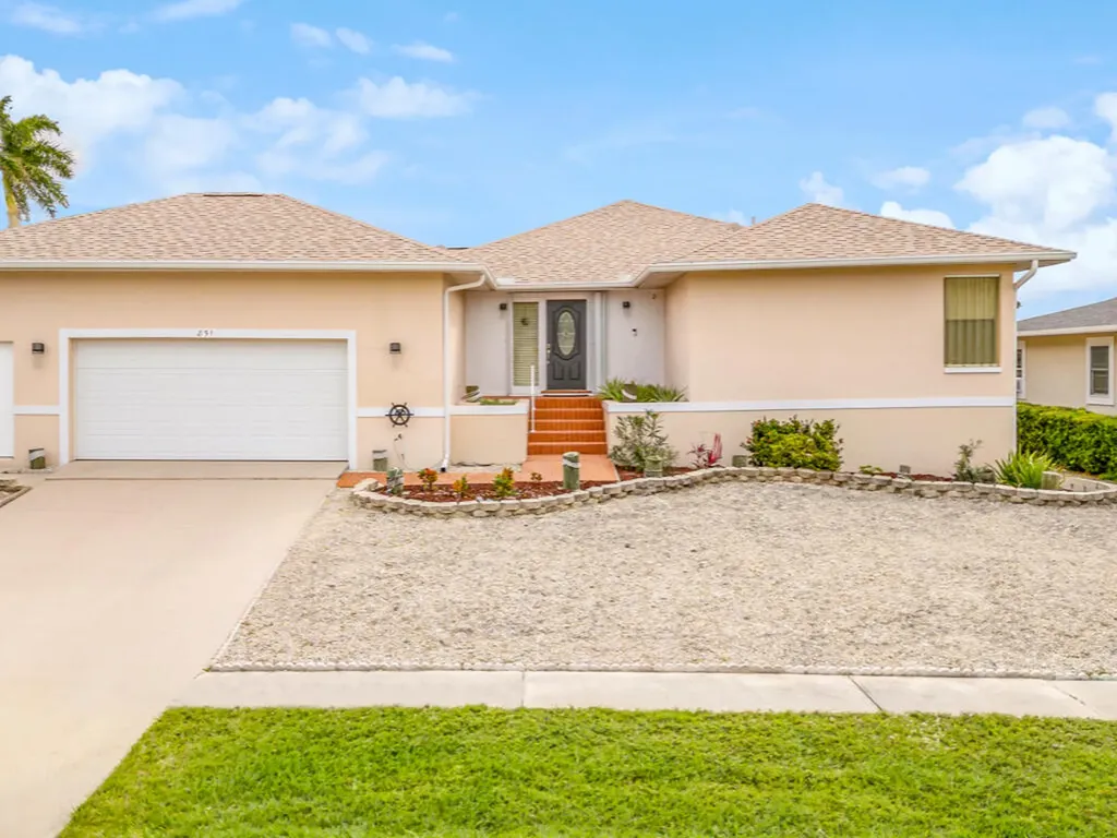 851 Perrine Court Marco Island FL 34145