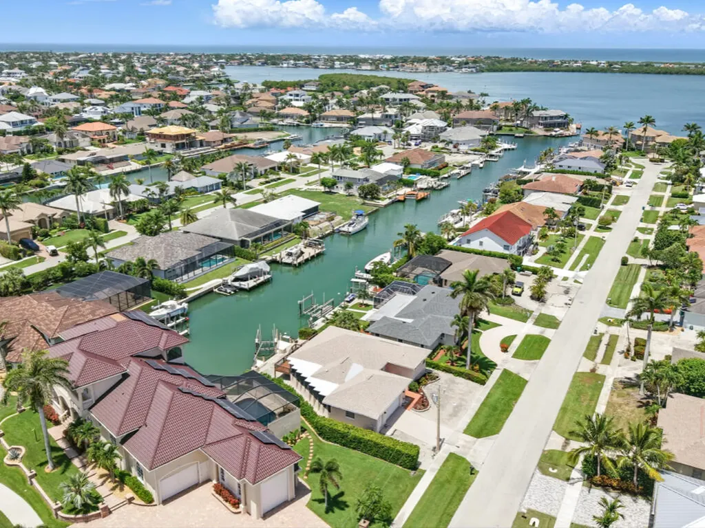 851 Perrine Court Marco Island FL 34145