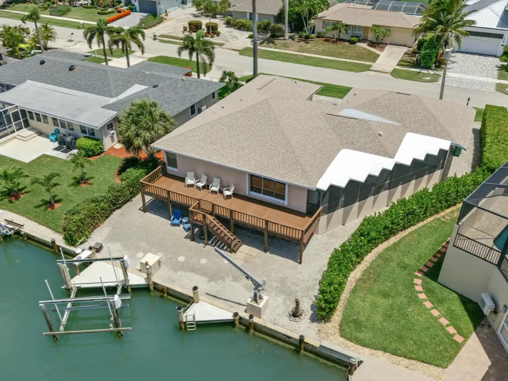 851 Perrine Court Marco Island FL 34145