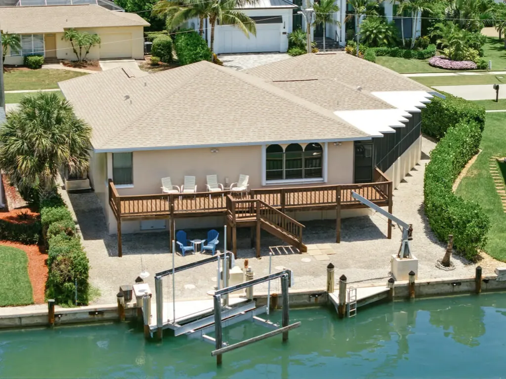 851 Perrine Court Marco Island FL 34145