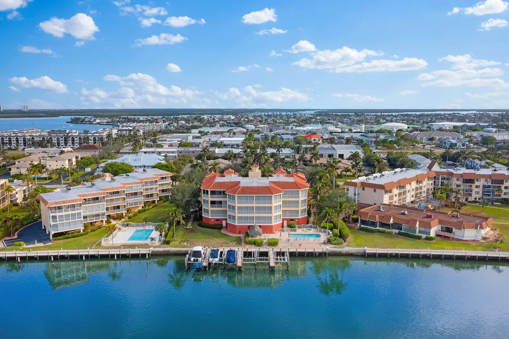 790 W Elkcam Circle Marco Island FL 34145