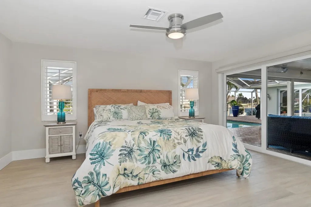 335 Nassau Court Marco Island FL 34145