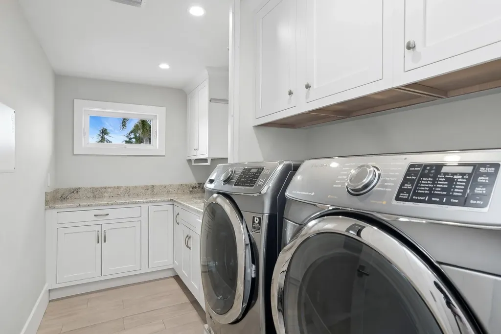 335 Nassau Court Marco Island FL 34145
