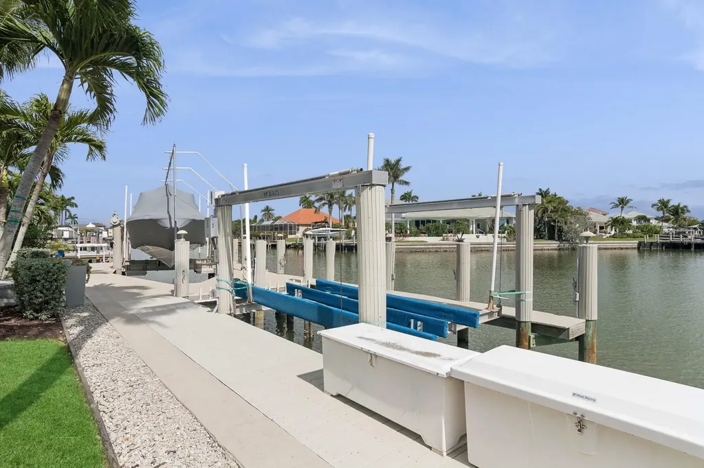 335 Nassau Court Marco Island FL 34145