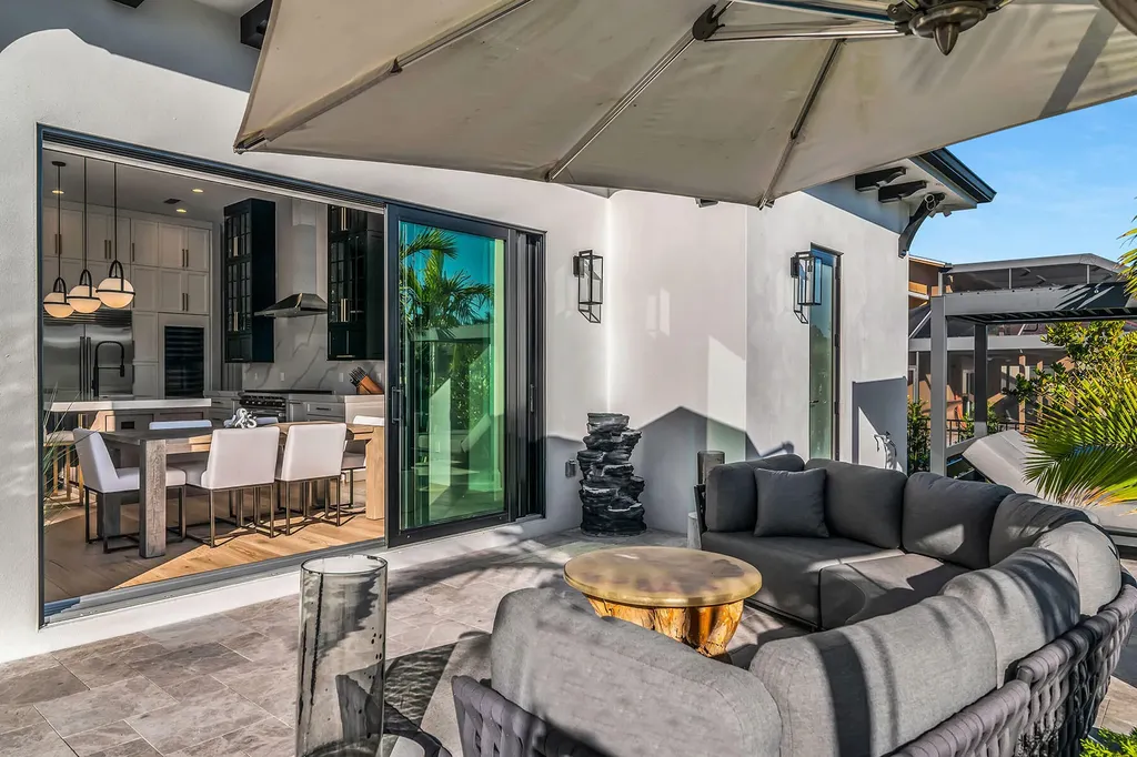 1631 Galleon Court Marco Island FL 34145