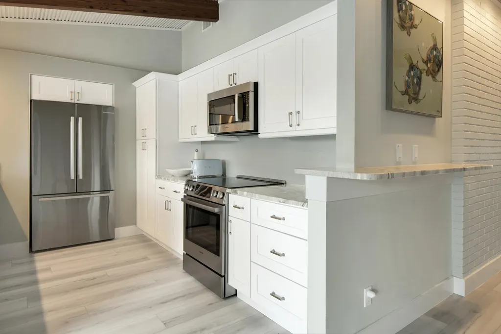 119 Tahiti Street Naples FL 34113