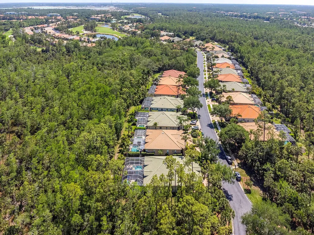 3536 Periwinkle Way Naples FL 34114