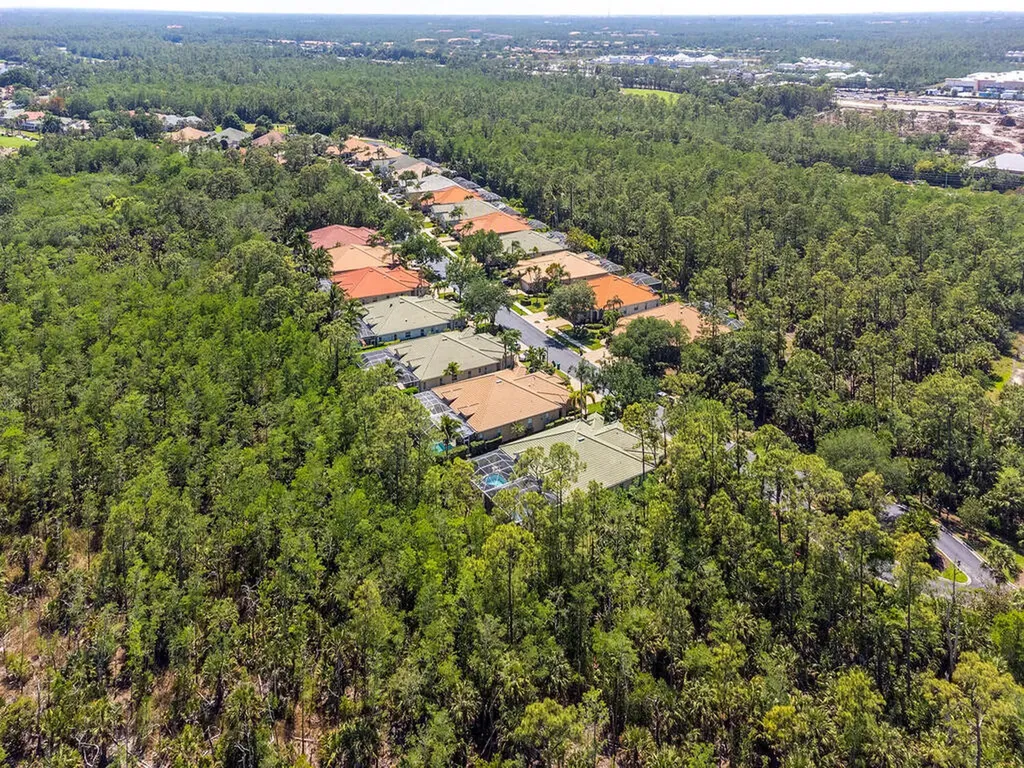 3536 Periwinkle Way Naples FL 34114