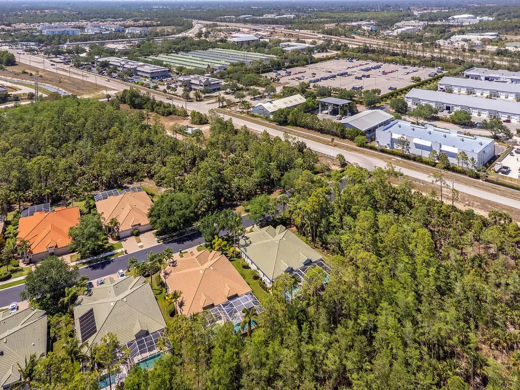 3536 Periwinkle Way Naples FL 34114