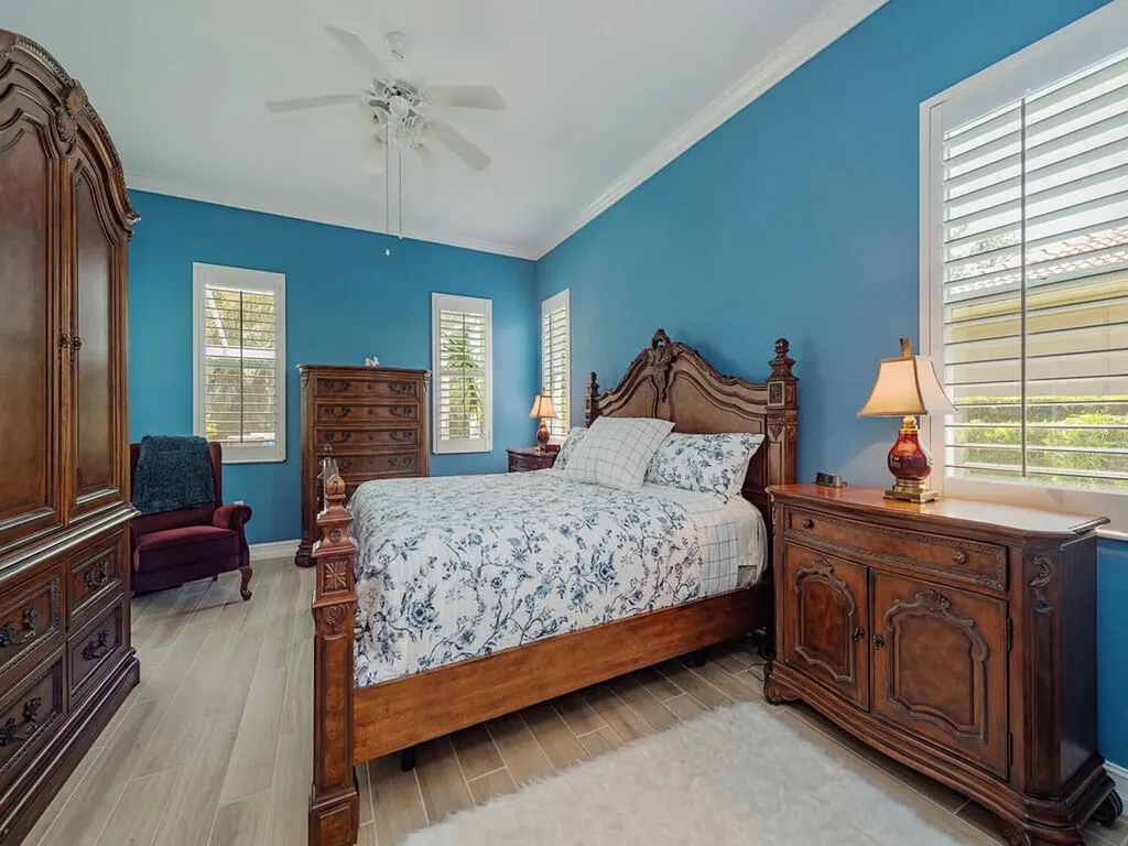 3536 Periwinkle Way Naples FL 34114