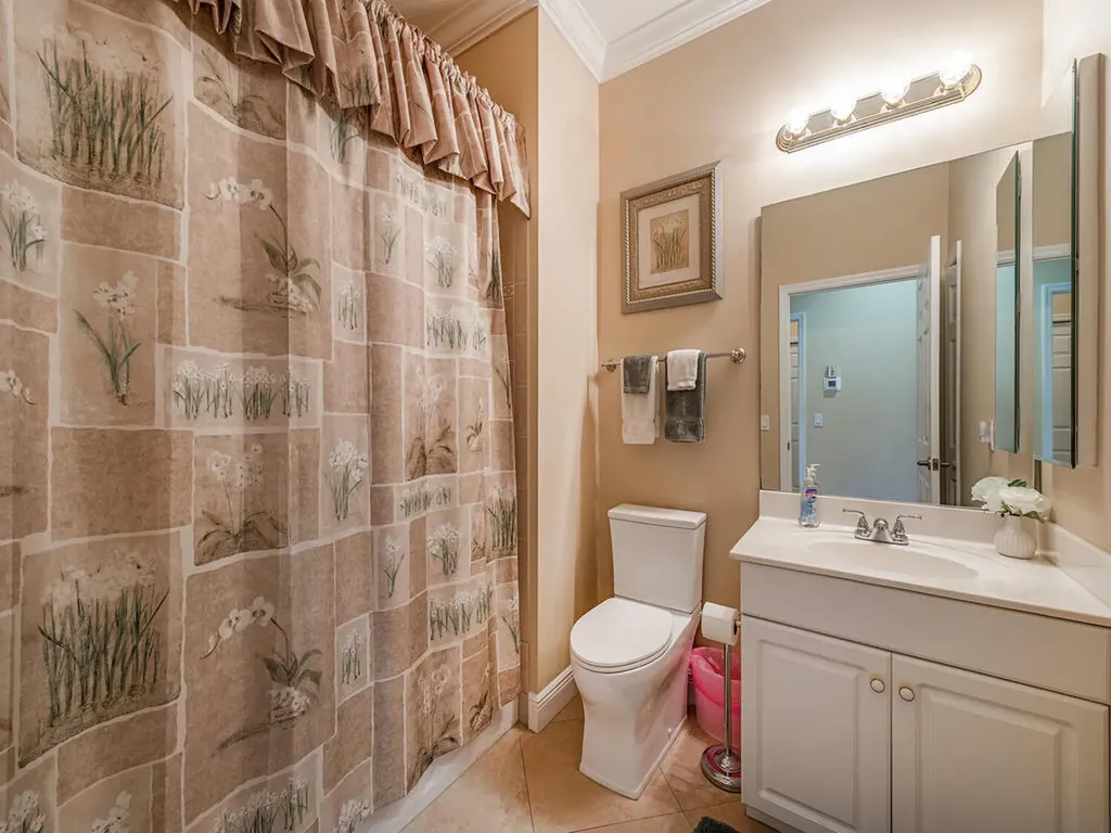 3989 Bishopwood Court W Naples FL 34114