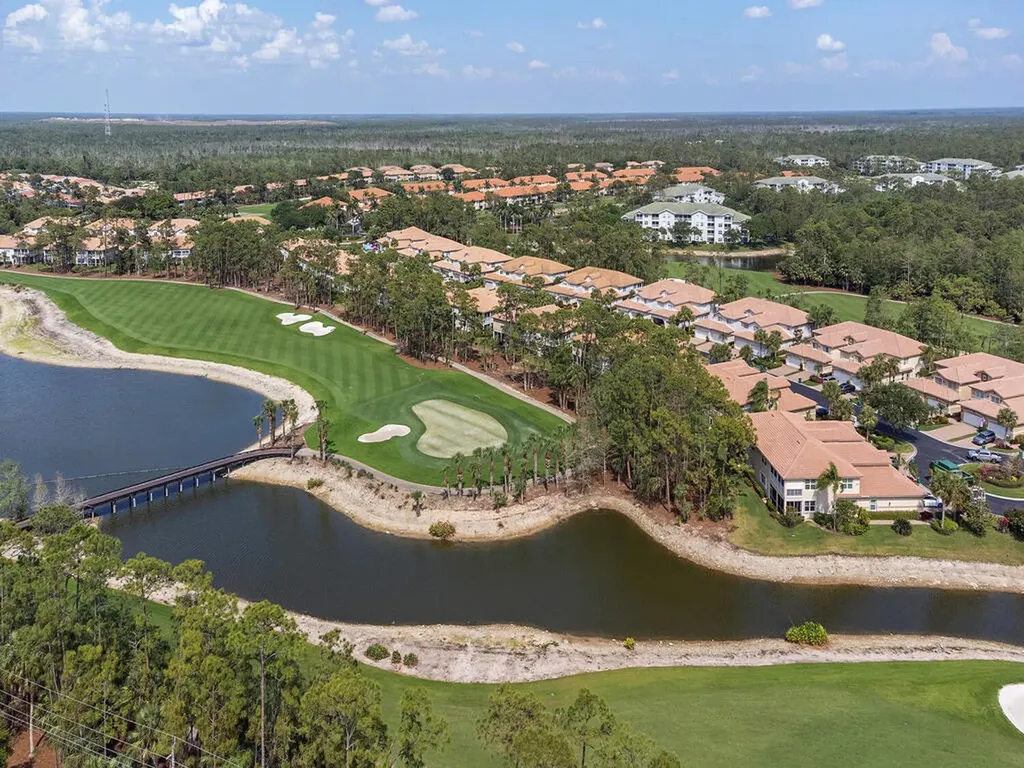 3989 Bishopwood Court W Naples FL 34114