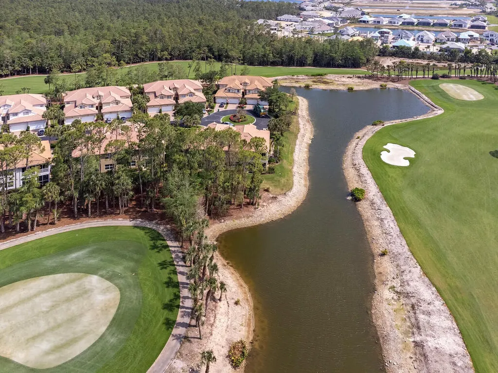 3989 Bishopwood Court W Naples FL 34114