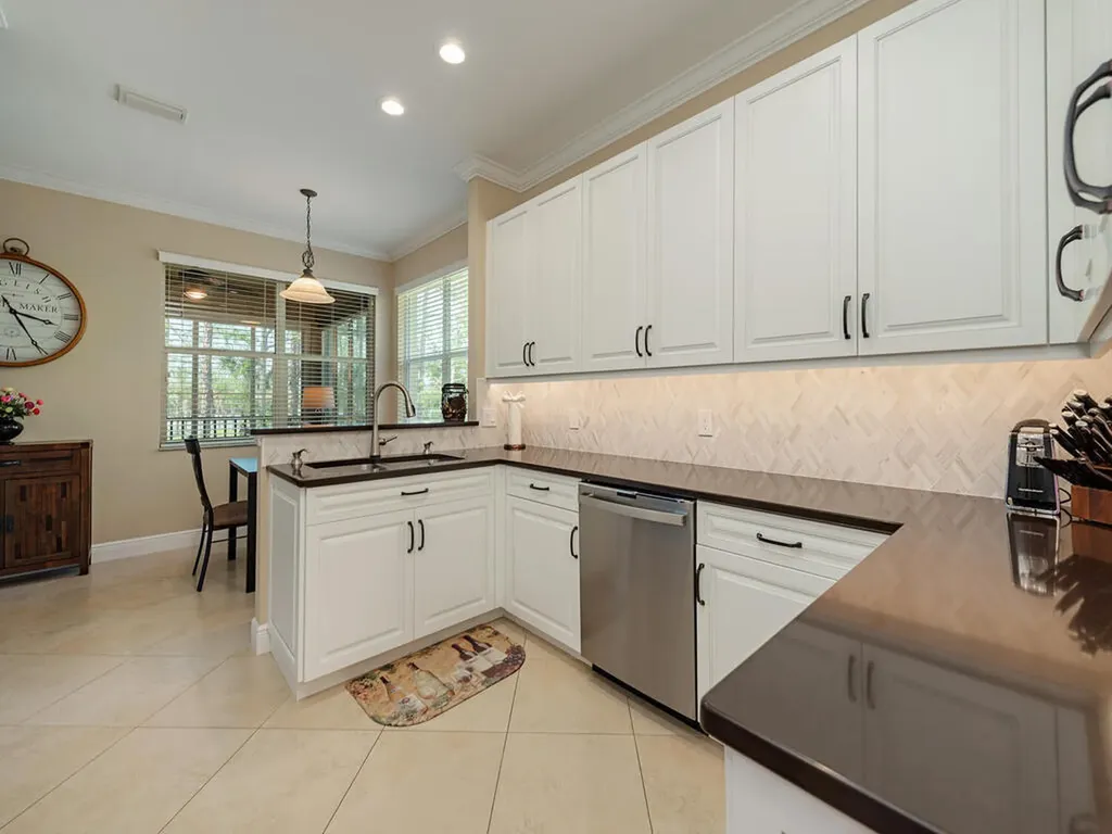 3989 Bishopwood Court W Naples FL 34114