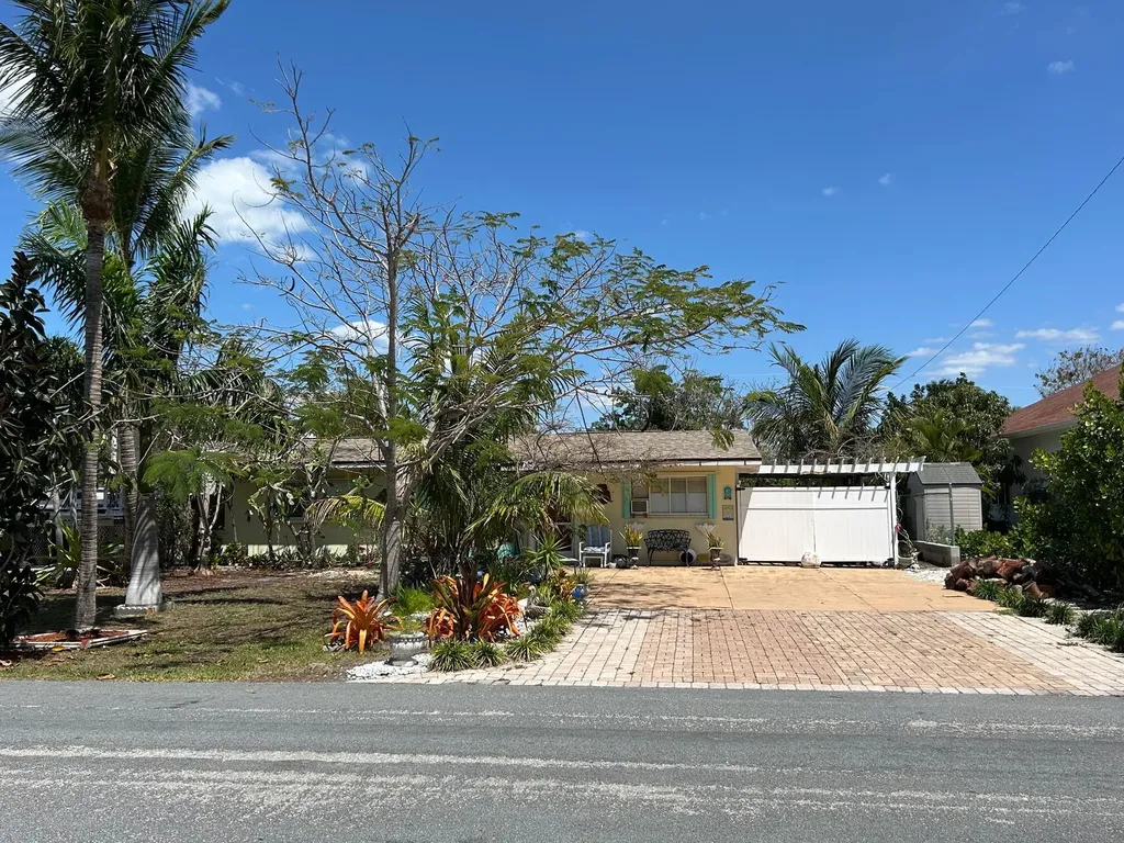 356 3rd Avenue Marco Island FL 34145