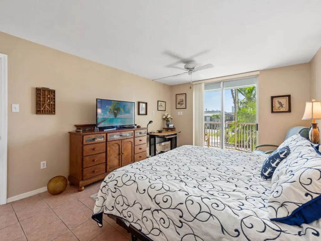 901 Huron Court Marco Island FL 34145